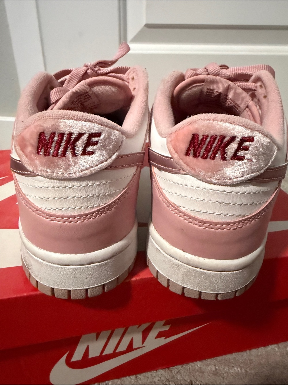 Nike Women's Pink and White Low-Top Sneakers - Picture 4 of 4